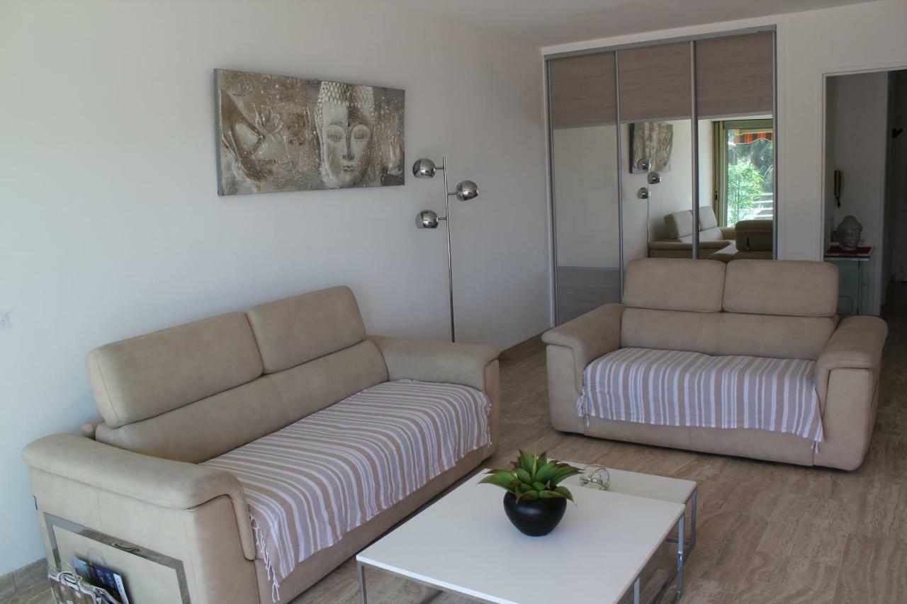 Le Chantilly Cagnes-sur-Mer Luaran gambar